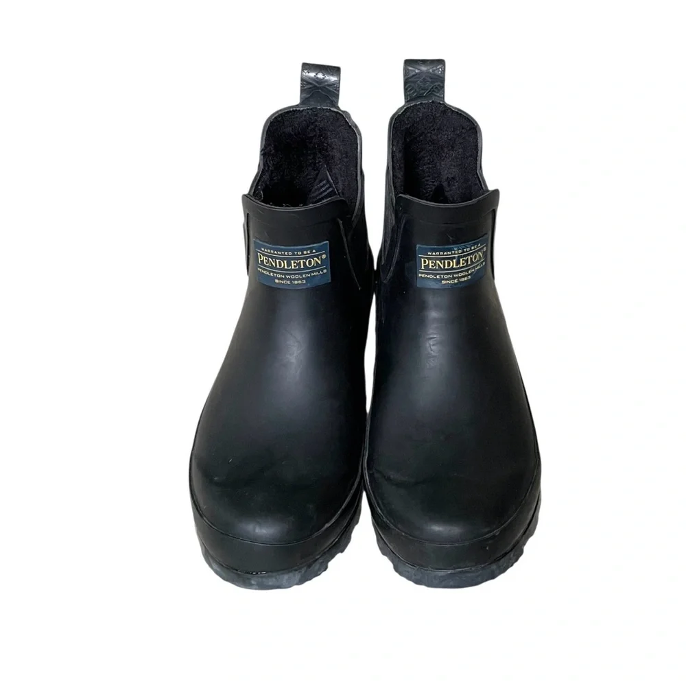 PENDLETON Lined Black Rubber Chelsea Ankle Winter Rain Boots 7